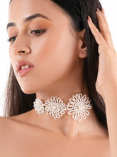 Latica White Choker